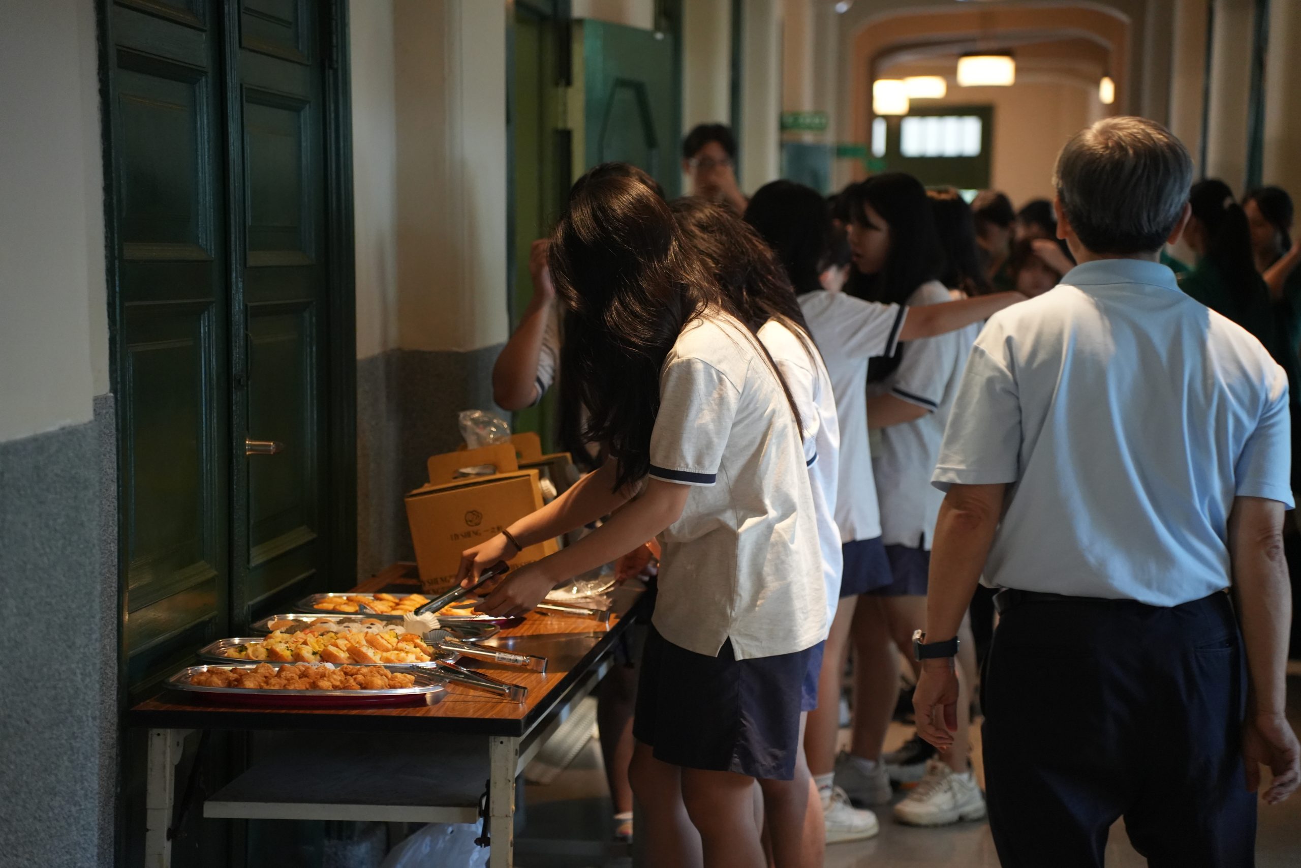 光復樓長廊餐敘