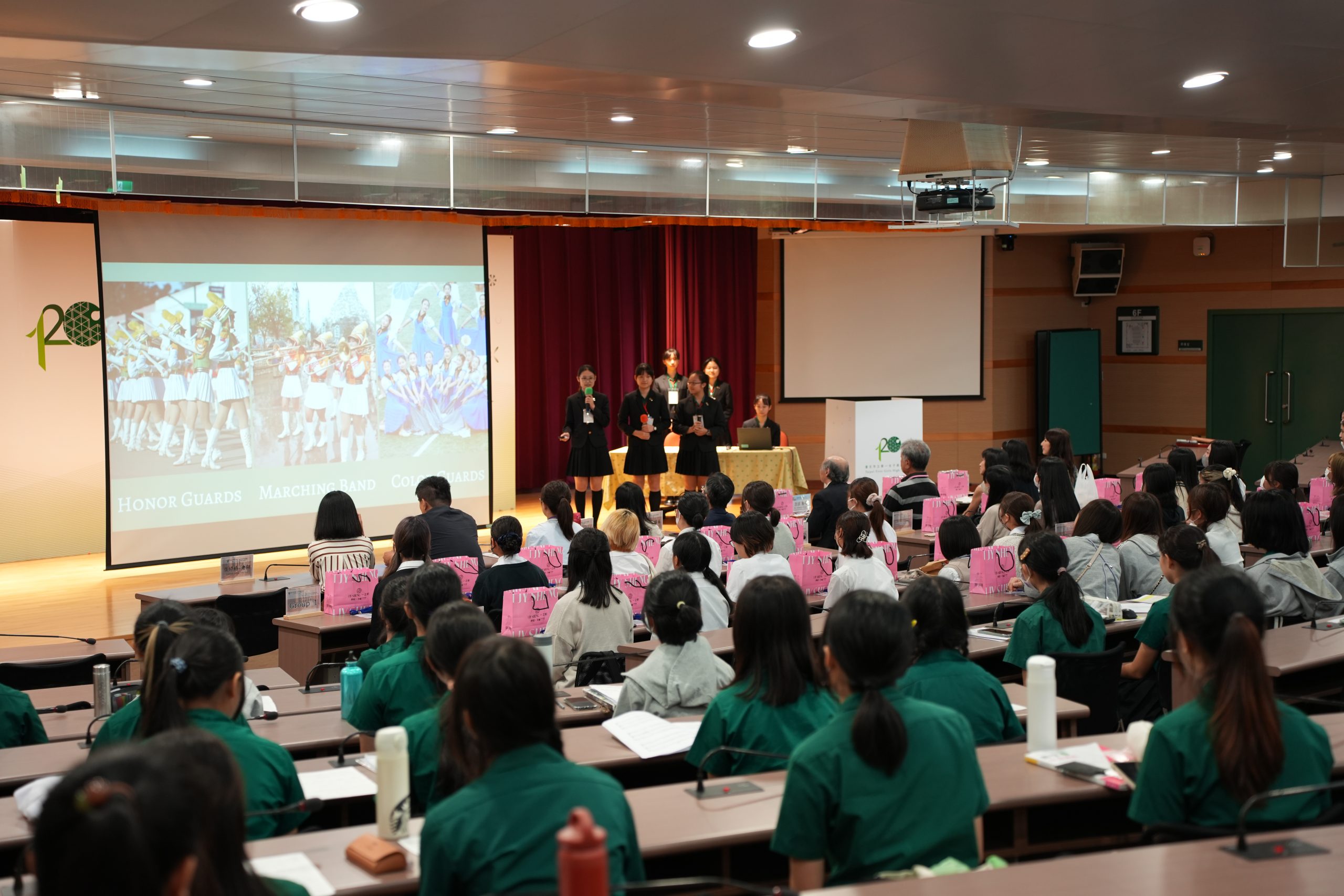 御茶水女子大學附屬高等學校來訪活動照片01